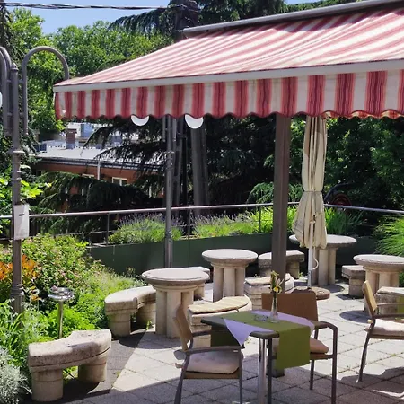 Park Hotel 3*